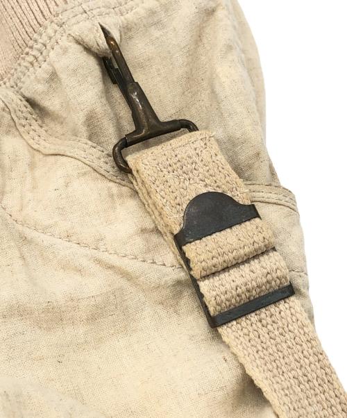 goa（ゴア）goa (ゴア) Parachute Bondage Zip Flared Cargo Pants アイボリー サイズ:Fの古着・服飾アイテム