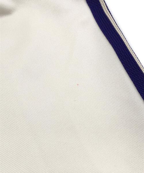 Needles（ニードルズ）Needles (ニードルズ) NARROW TRACK-POLY SMOOTH オフホワイト サイズ:Mの古着・服飾アイテム