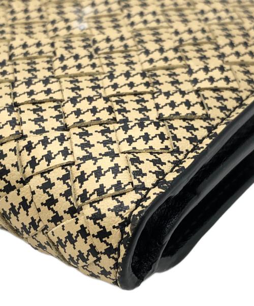 BOTTEGA VENETA（ボッテガベネタ）BOTTEGA VENETA (ボッテガベネタ) イントレチャート2つ折り財布 ベージュ サイズ:下記参照の古着・服飾アイテム