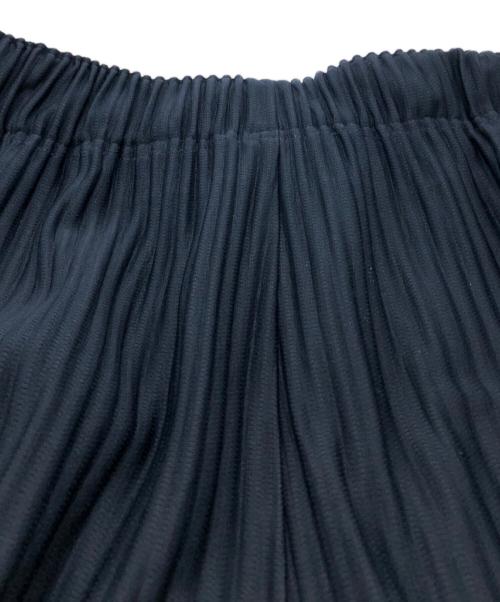 HOMME PLISSE ISSEY MIYAKE（オム プリッセ イッセイ ミヤケ）HOMME PLISSE ISSEY MIYAKE (オム プリッセ イッセイ ミヤケ) プリーツテーパードイージーパンツ メンズ パンツ ネイビー サイズ:1の古着・服飾アイテム