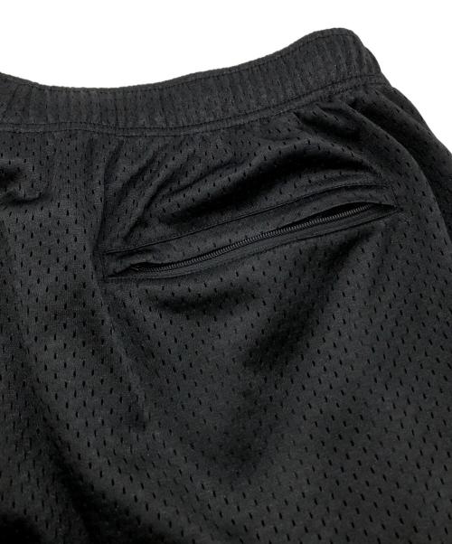 SUPREME（シュプリーム）SUPREME (シュプリーム) SMALL BOX BAGGY MESH SHORT ブラック サイズ:Sの古着・服飾アイテム