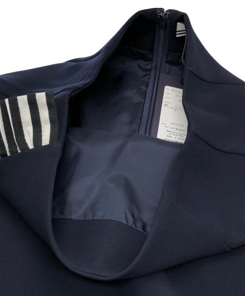 BORDERS at BALCONY（ボーダーズアットバルコニー）BORDERS AT BALCONY (ボーダーズアットバルコニー) BORDER RUFFLED SKIRT ネイビー サイズ:36 未使用品の古着・服飾アイテム