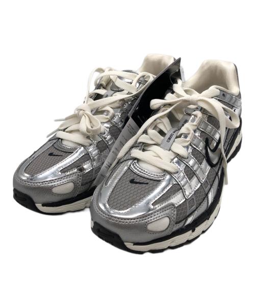NIKE（ナイキ）NIKE (ナイキ) Ｐ-6000 シルバー サイズ:24.5cm 未使用品の古着・服飾アイテム