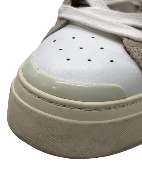 TORY BURCH（トリーバーチ）TORY BURCH (トリーバーチ) T Monogram Ladybug ベージュ サイズ:	SIZE 7 1/2の古着・服飾アイテム