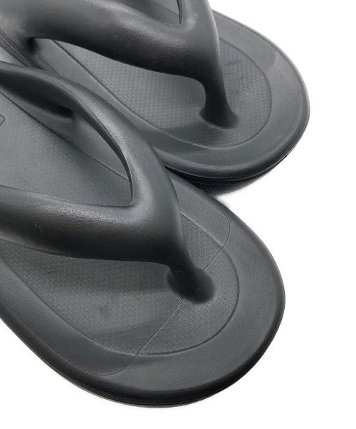 TAW&TOE（トーアンドトー）TAW&TOE (トーアンドトー) FRAY ID (フレイ アイディー) Zerovity Plumpy ブラック サイズ:Sの古着・服飾アイテム