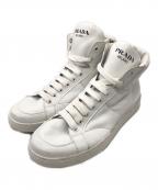 PRADAプラダ）の古着「サイドジップハイカットスニーカー」｜ホワイト