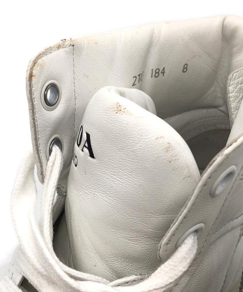 PRADA（プラダ）PRADA (プラダ) サイドジップハイカットスニーカー ホワイト サイズ:8の古着・服飾アイテム