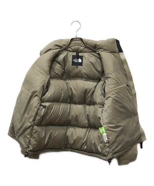 THE NORTH FACE（ザ ノース フェイス）THE NORTH FACE (ザ ノース フェイス) SHORT NUPTSE JACKET グリーン サイズ:Mの古着・服飾アイテム