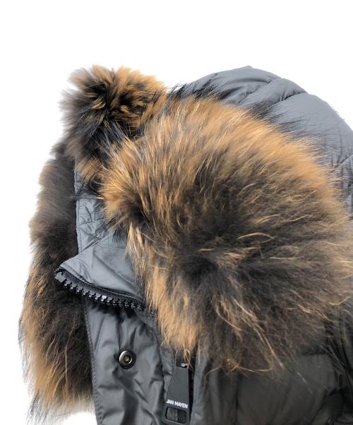 JAN MAYEN（ヤンマイエン）JAN MAYEN (ヤンマイエン) ラクーンファーダウンジャケット グレー サイズ:40の古着・服飾アイテム