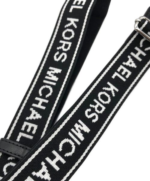 MICHAEL KORS（マイケル・コース）MICHAEL KORS (マイケル・コース) スモールバケット クロスボディ ブラック サイズ:下記参照の古着・服飾アイテム