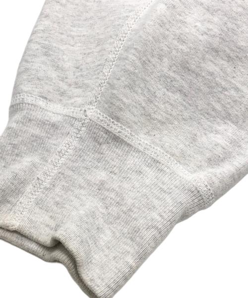 SUPREME（シュプリーム）Supreme (シュプリーム) CITIES ARC CREWNECK グレー×レッド サイズ:Mの古着・服飾アイテム
