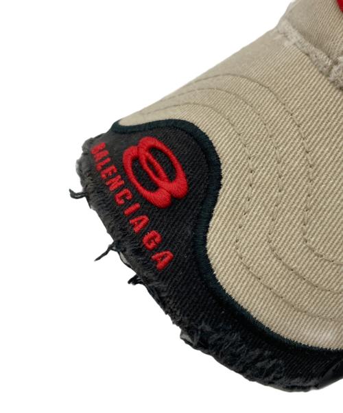 BALENCIAGA（バレンシアガ）BALENCIAGA (バレンシアガ) Double Unity Cap ベージュ サイズ:Lの古着・服飾アイテム