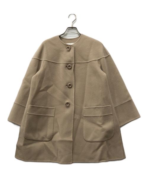 M-PREMIER（エムプルミエ）M-premier (エムプルミエ) ラムダブルノーカラーミドルコート ベージュ サイズ:34の古着・服飾アイテム