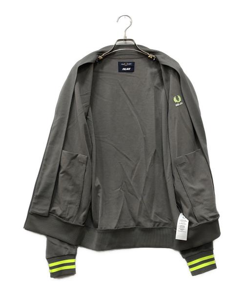 FRED PERRY（フレッドペリー）FRED PERRY (フレッドペリー) PALACE (パレス) トラックジャケット グレー サイズ:Sの古着・服飾アイテム