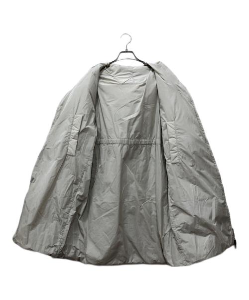 MaxMara（マックスマーラ）MaxMara (マックスマーラ) キューブ リバーシブル ダウンコート ベージュ サイズ:40の古着・服飾アイテム