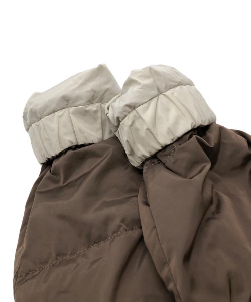 MaxMara（マックスマーラ）MaxMara (マックスマーラ) キューブ リバーシブル ダウンコート ベージュ サイズ:40の古着・服飾アイテム