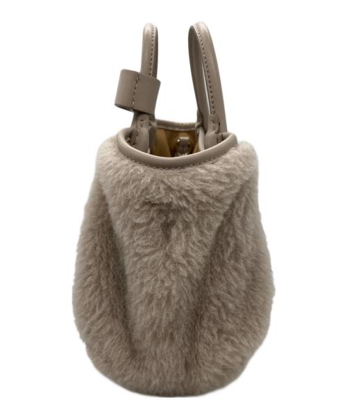 MaxMara（マックスマーラ）MaxMara (マックスマーラ) Tマリン テディベア ミニバッグ グレー サイズ:下記参照の古着・服飾アイテム