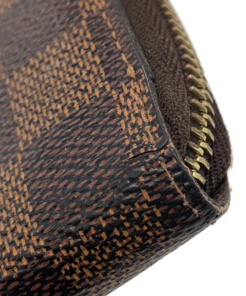 LOUIS VUITTON（ルイ ヴィトン）LOUIS VUITTON (ルイ ヴィトン) ラウンドファスナー財布 ブラウンの古着・服飾アイテム