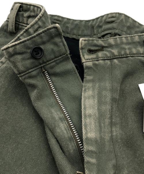BLACK COMME des GARCONS（ブラックコムデギャルソン）BLACK COMME des GARCONS (ブラックコムデギャルソン) テーパードデニムパンツ グリーン サイズ:M 未使用品の古着・服飾アイテム