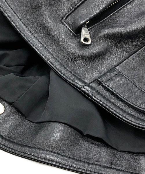 EMMETI（エンメティ）EMMETI (エンメティ) ラムレザーシングルジャケット ブラック サイズ:46の古着・服飾アイテム