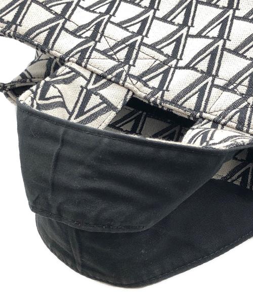 VERMEIL par iena（ヴェルメイユ パー イエナ）VERMEIL par iena (ヴェルメイユ パー イエナ) ジャガードモノグラムトートバッグ グレー サイズ:下記参照の古着・服飾アイテム