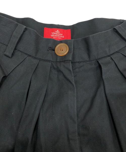Vivienne Westwood（ヴィヴィアンウエストウッド）Vivienne Westwood (ヴィヴィアンウエストウッド) タックパンツ ブラック サイズ:Mの古着・服飾アイテム