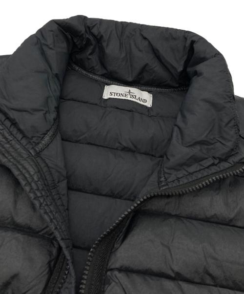 STONE ISLAND（ストーンアイランド）STONE ISLAND (ストーンアイランド) GARMENT DYED MICRO YARN DOWN VEST ブラック サイズ:Lの古着・服飾アイテム