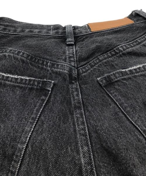 Curensology（カレンソロジー）Curensology (カレンソロジー) カーヴィーデニムパンツ ブラック サイズ:32の古着・服飾アイテム