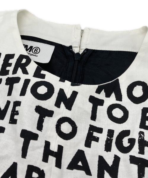 MM6 Maison Margiela（エムエムシックスメゾンマルジェラ）MM6 Maison Margiela (エムエムシックスメゾンマルジェラ) エイズロゴ ノースリーブワンピース ホワイト×ブラック サイズ:36の古着・服飾アイテム