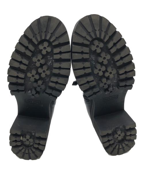 MIU MIU（ミュウミュウ）MIU MIU (ミュウミュウ) エナメルチャンキーヒールブーツ ブラック サイズ:36.5の古着・服飾アイテム