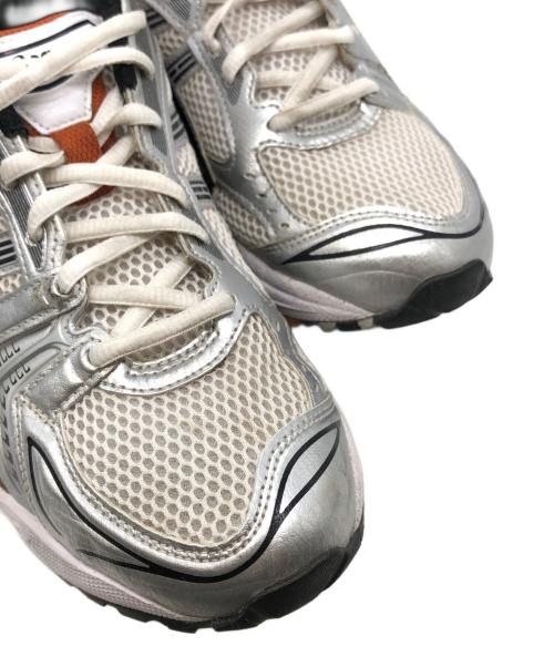 asics（アシックス）asics (アシックス) GEL-KAYANO 14 シルバー サイズ:26.5cmの古着・服飾アイテム