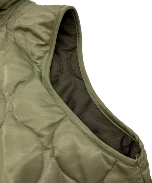 Traditional Weatherwear（トラディショナルウェザーウェア）Traditional Weatherwear (トラディショナルウェザーウェア) IENA (イエナ) 別注 HAWICK ベスト グリーン サイズ:32の古着・服飾アイテム