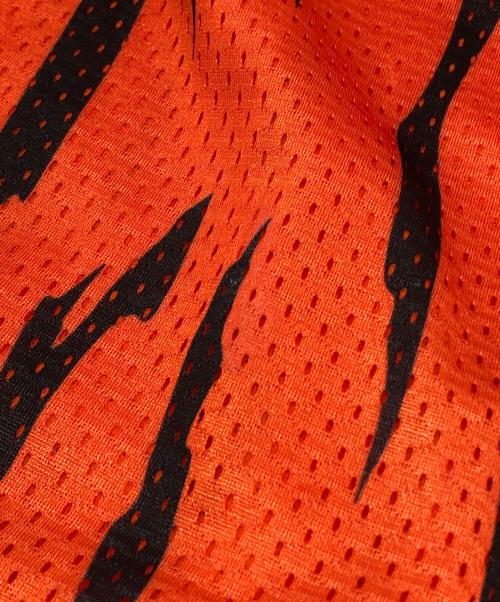 SUPREME（シュプリーム）SUPREME (シュプリーム) SMALL BOX MESH SHORT  TIGER オレンジ サイズ:Sの古着・服飾アイテム