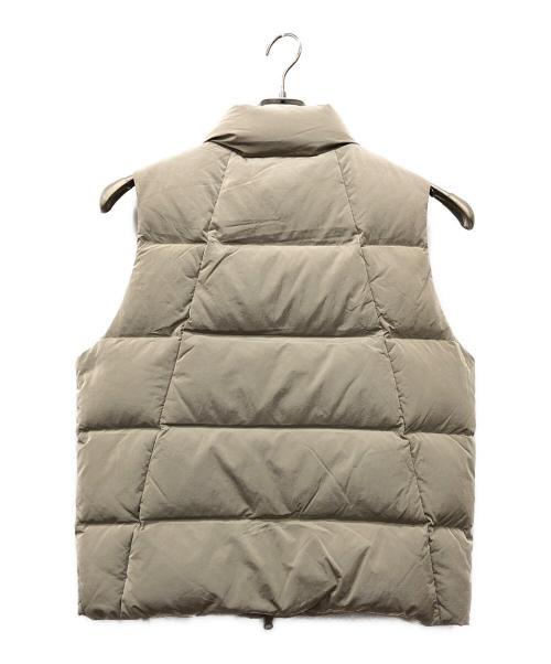 KITH（キス）KITH (キス) Wrinkle Nylon Midi Vest ベージュ サイズ:Sの古着・服飾アイテム