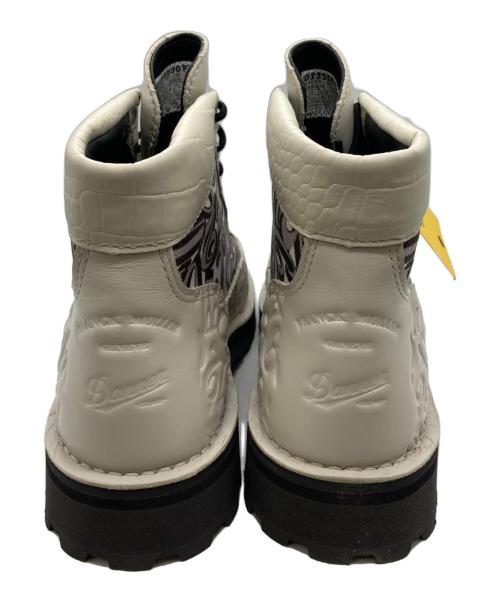 Danner（ダナー）Danner (ダナー) FRANCK MULLER (フランクミュラー) フィールドレザーブーツ ホワイト サイズ:25.5 未使用品の古着・服飾アイテム
