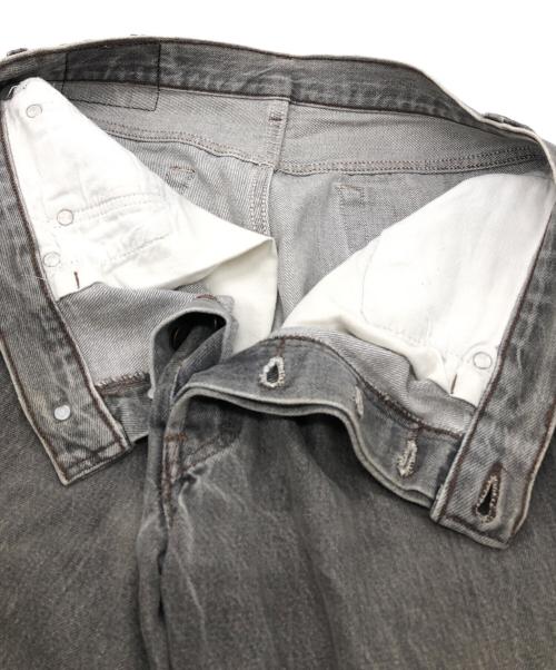 LEVI'S（リーバイス）LEVI'S (リーバイス) デニムパンツ グレー サイズ:W34L32の古着・服飾アイテム