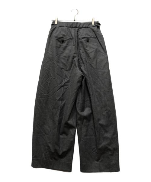 SACRA（サクラ）SACRA (サクラ) タックワイドパンツ グレー サイズ:SIZE 96cm (W38)の古着・服飾アイテム