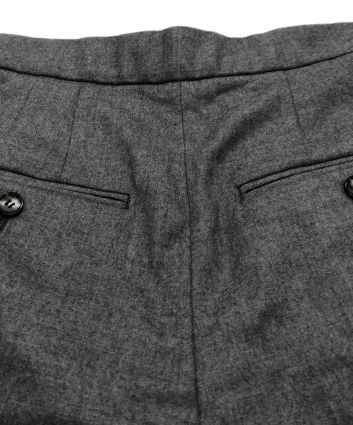 SACRA（サクラ）SACRA (サクラ) タックワイドパンツ グレー サイズ:SIZE 96cm (W38)の古着・服飾アイテム
