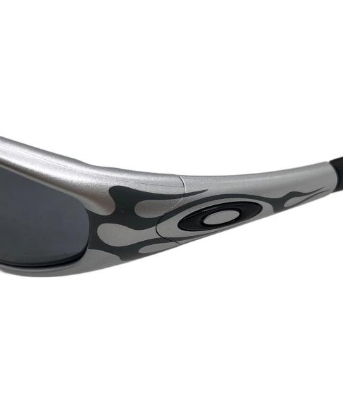 OAKLEY（オークリー）OAKLEY (オークリー) サングラス シルバーの古着・服飾アイテム
