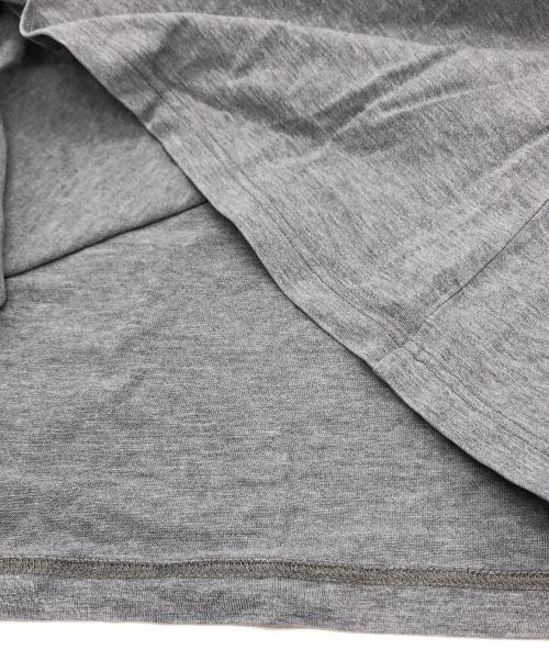 KOLOR（カラー）KOLOR (カラー) 度詰め天竺 CUTSEW デザイン Tシャツ グレー サイズ:2の古着・服飾アイテム