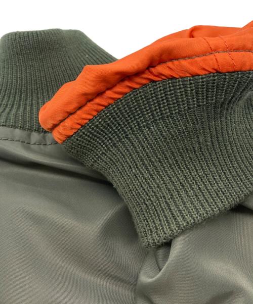 AVIREX（アヴィレックス）AVIREX (アヴィレックス) LIGHT MA-1 TOPHATTRS カーキ サイズ:Lの古着・服飾アイテム