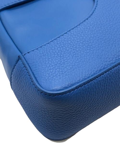 Ferragamo（フェラガモ）Ferragamo (フェラガモ) Borsa a spalla con cut out ブルー サイズ:下記参照の古着・服飾アイテム