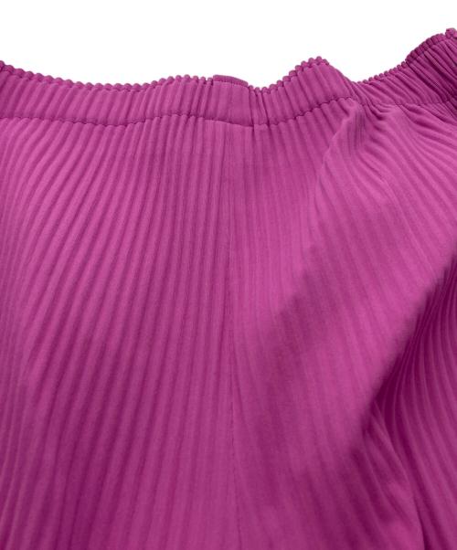 ISSEY MIYAKE me（イッセイ ミヤケ ミー）ISSEY MIYAKE me (イッセイ ミヤケ ミー) プリーツパンツ ショッキングピンク サイズ:以下参照の古着・服飾アイテム