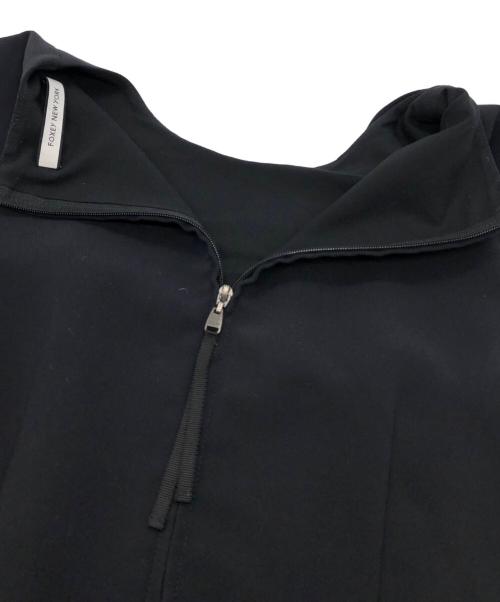 FOXEY NEWYORK（フォクシーニューヨーク）FOXEY NEWYORK (フォクシーニューヨーク) ノースリーブワンピース ブラック サイズ:40の古着・服飾アイテム