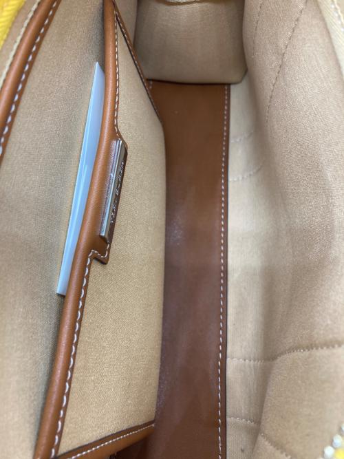 TORY BURCH（トリーバーチ）TORY BURCH (トリーバーチ) 2WAYバッグ ベージュの古着・服飾アイテム