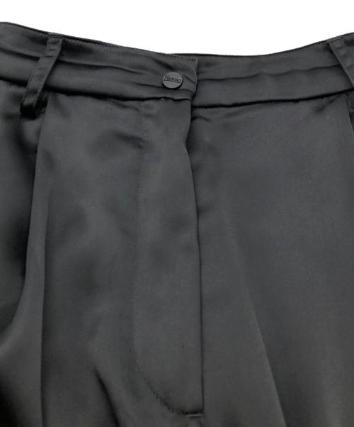 HERNO（ヘルノ）HERNO (ヘルノ) CASUAL SATIN  PANTS ブラック サイズ:38の古着・服飾アイテム