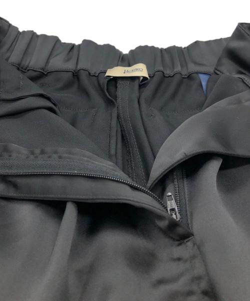HERNO（ヘルノ）HERNO (ヘルノ) CASUAL SATIN  PANTS ブラック サイズ:38の古着・服飾アイテム