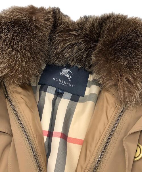 BURBERRY LONDON（バーバリーロンドン）BURBERRY LONDON (バーバリーロンドン) フォックスファー切替ダウンコート ブラウン サイズ:36の古着・服飾アイテム