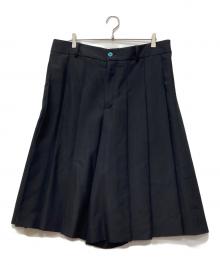 LOUIS VUITTON（ルイ ヴィトン）の古着「タックハーフパンツ」｜ブラック