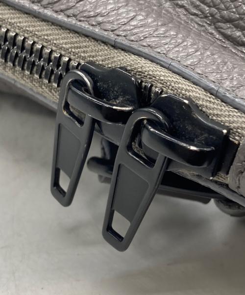 BALENCIAGA（バレンシアガ）BALENCIAGA (バレンシアガ) ショルダーバッグ グレーの古着・服飾アイテム